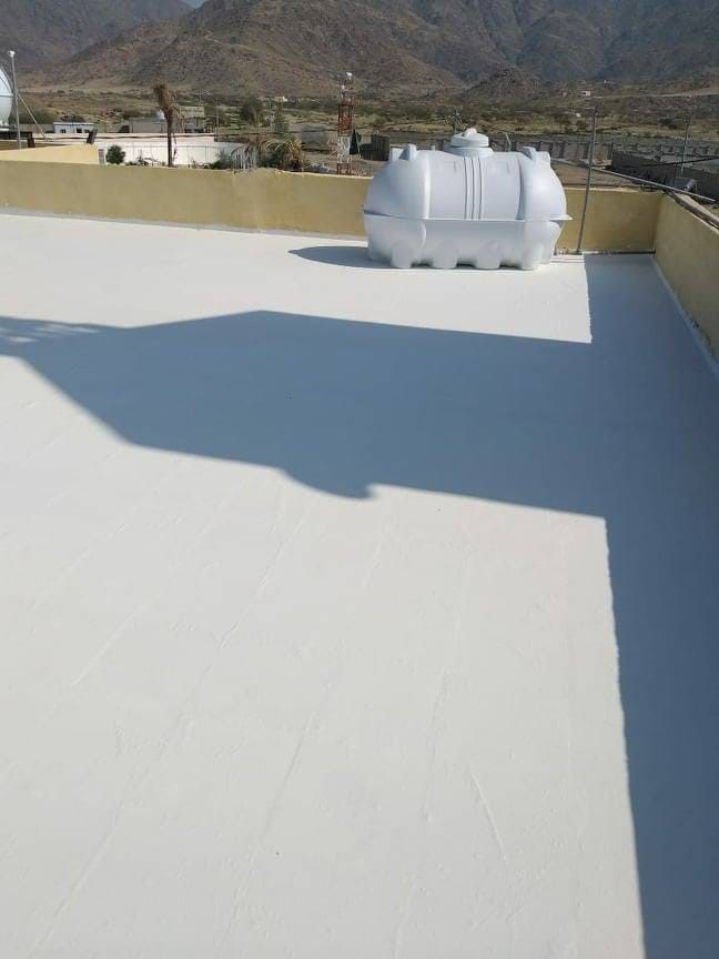 عزل الأسطح في الرياض وحماية المنزل من التسربات